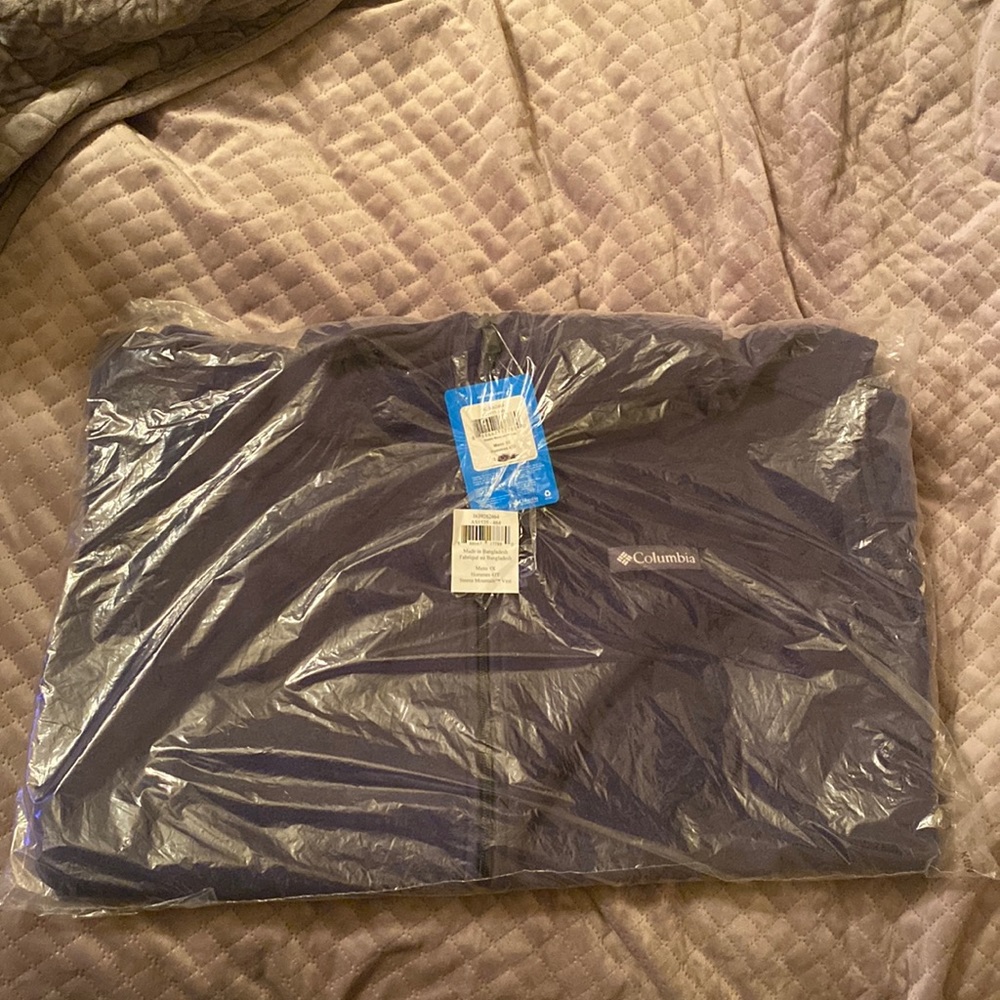 Navy Blue Columbia Vest 4X